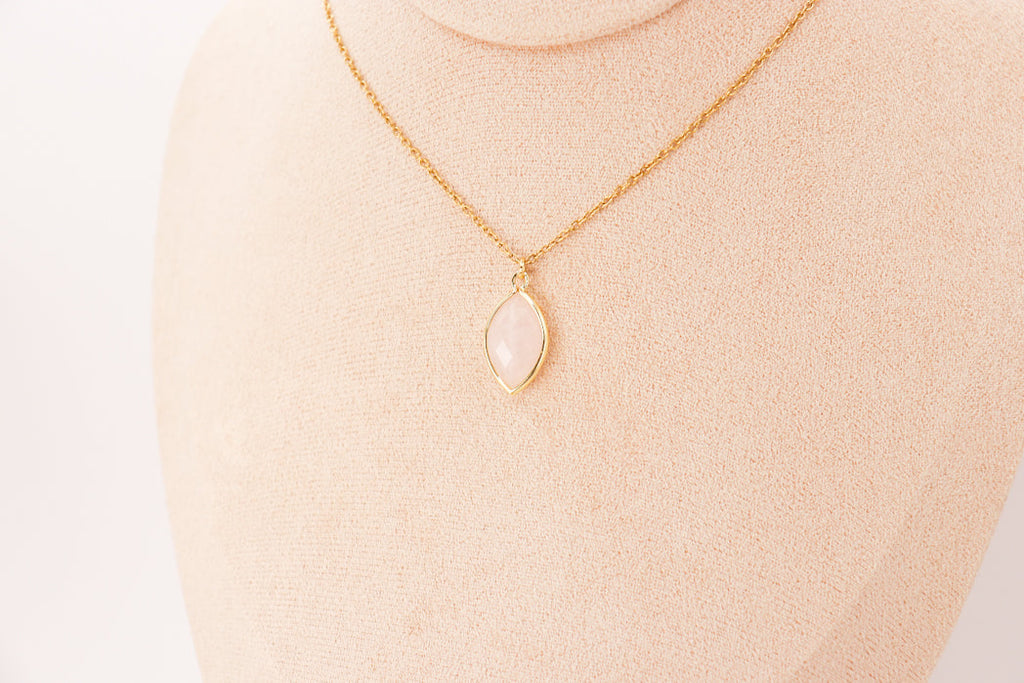 Pendentif | Amande en Quartz rose